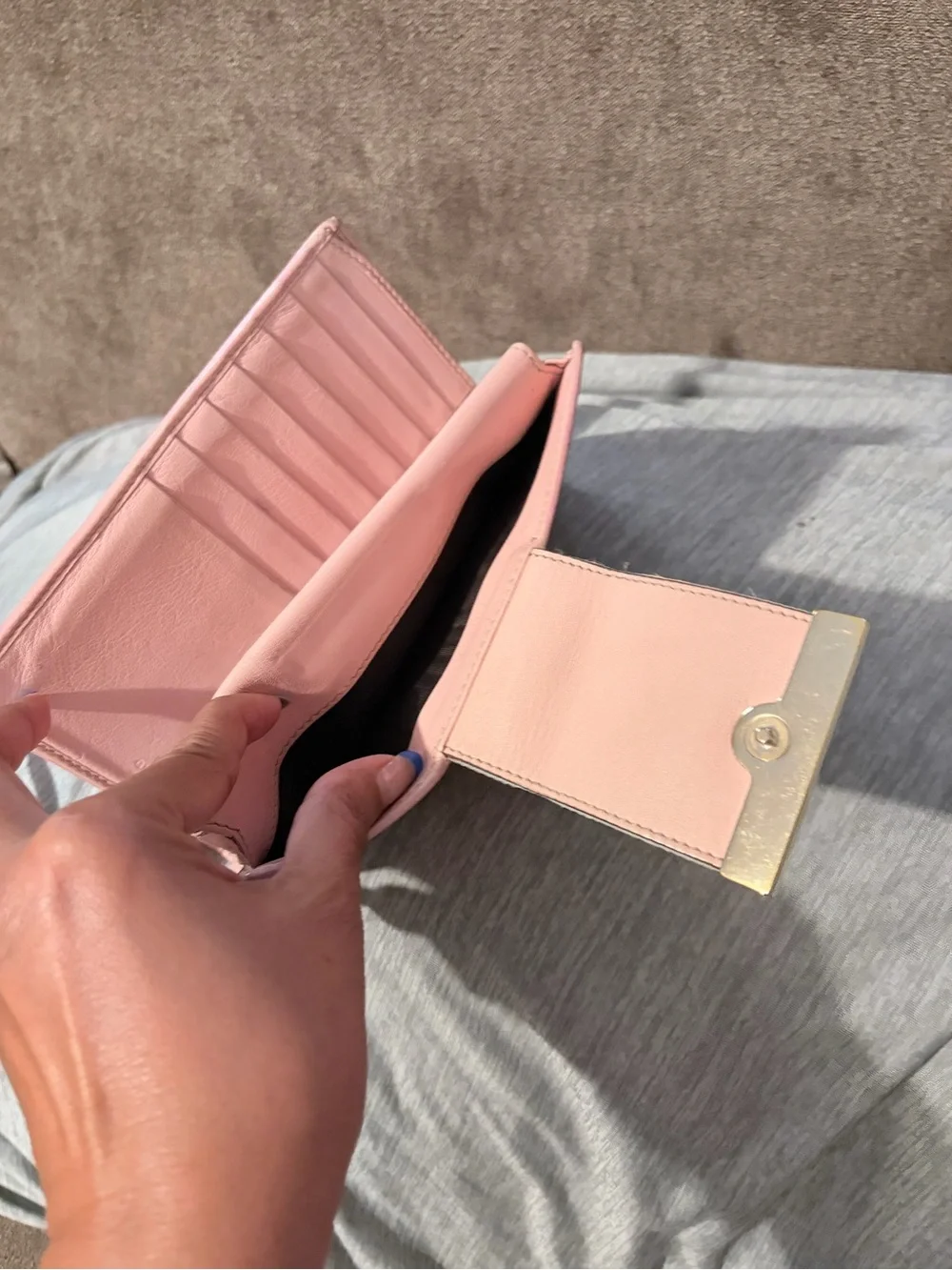 Gucci Shoulder Bag with matching wallet